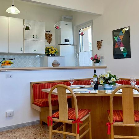 ורבאניה Il Nido Del Merlo Parcheggio E Giardino מראה חיצוני תמונה