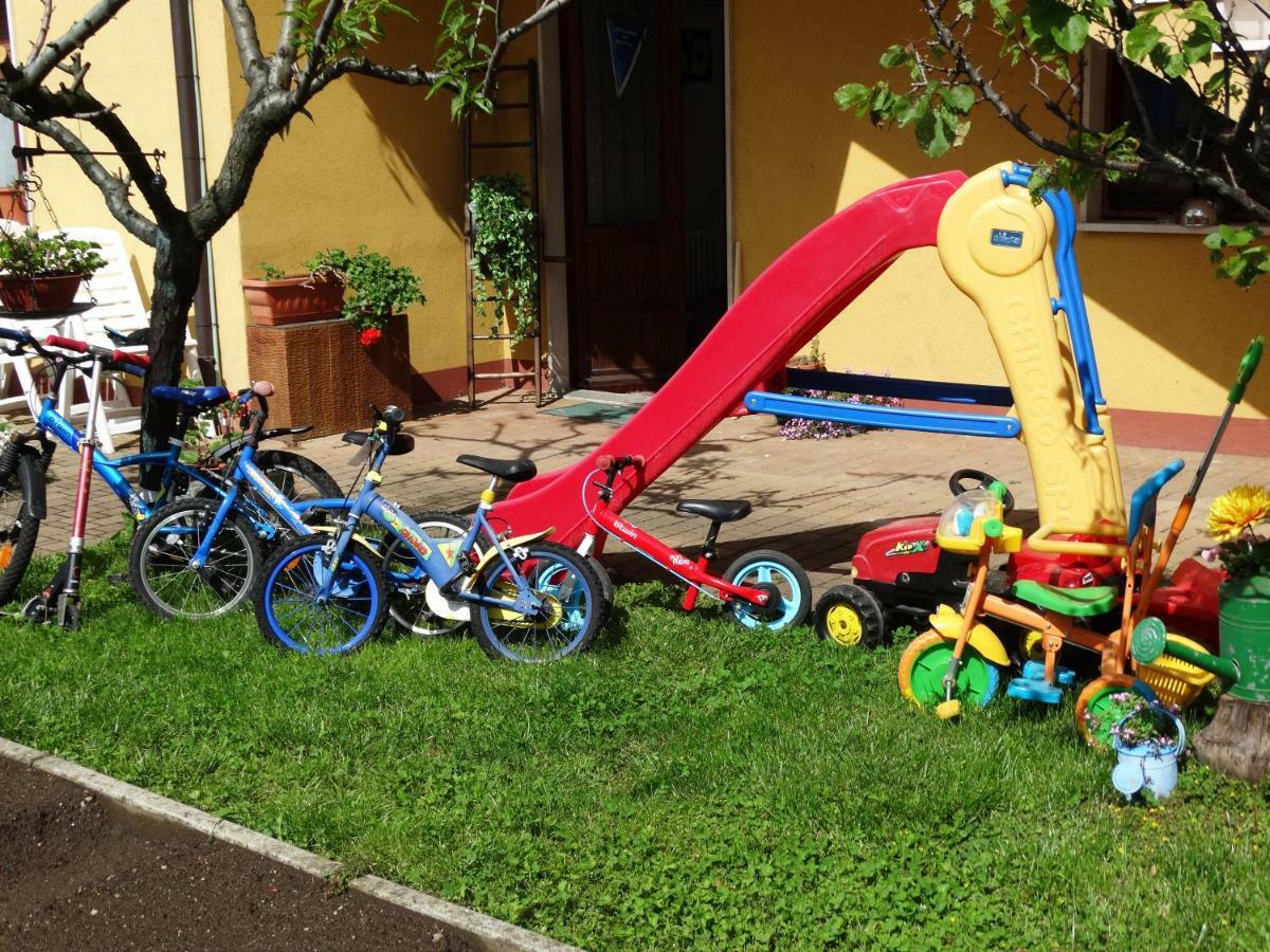 ורבאניה Il Nido Del Merlo Parcheggio E Giardino מראה חיצוני תמונה